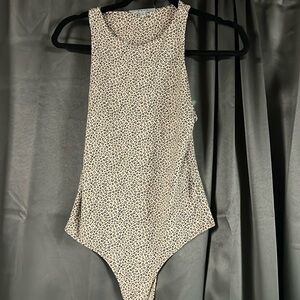 Medium leopard bodysuit